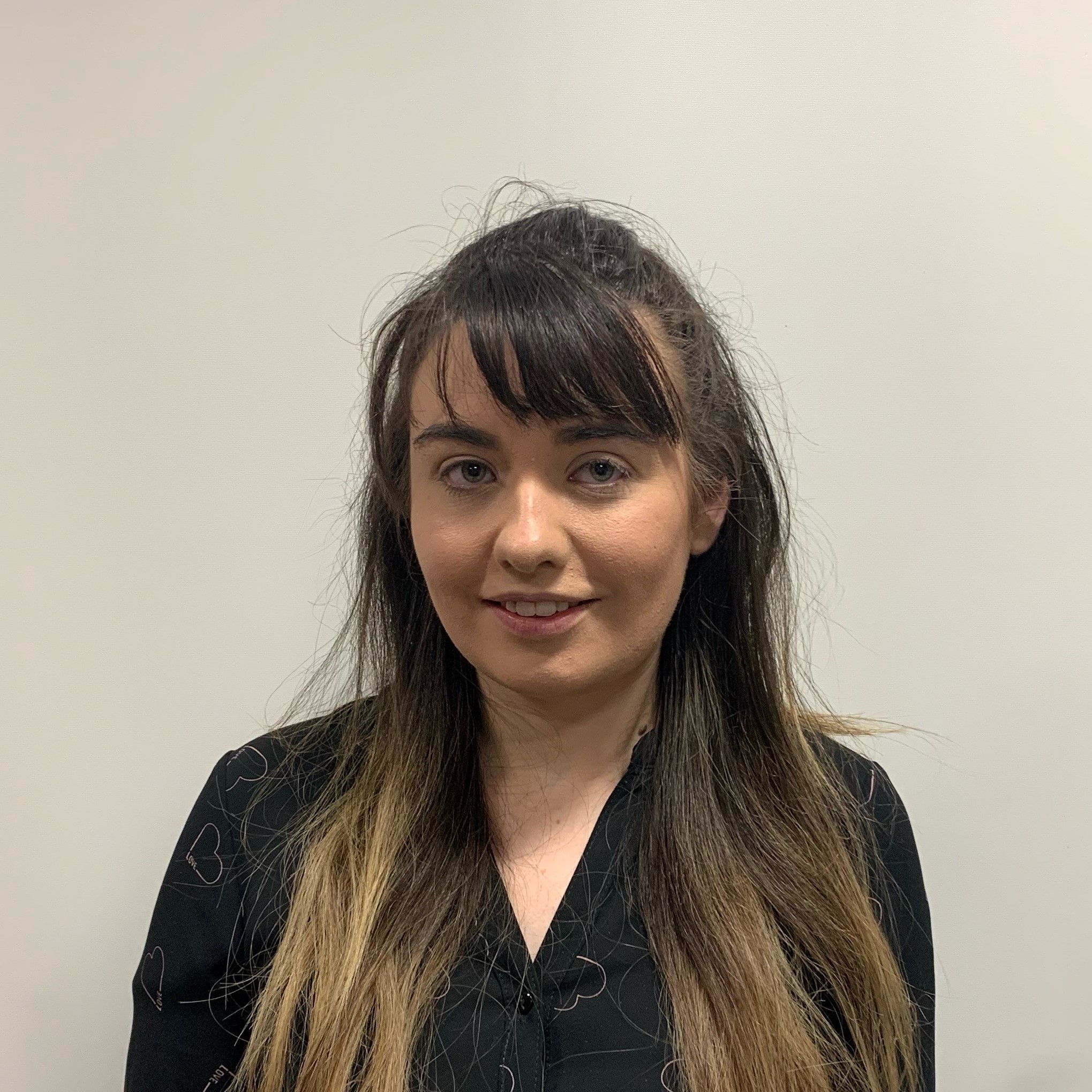 profile picture of lauren taylor