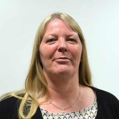 profile picture of lynne lowing