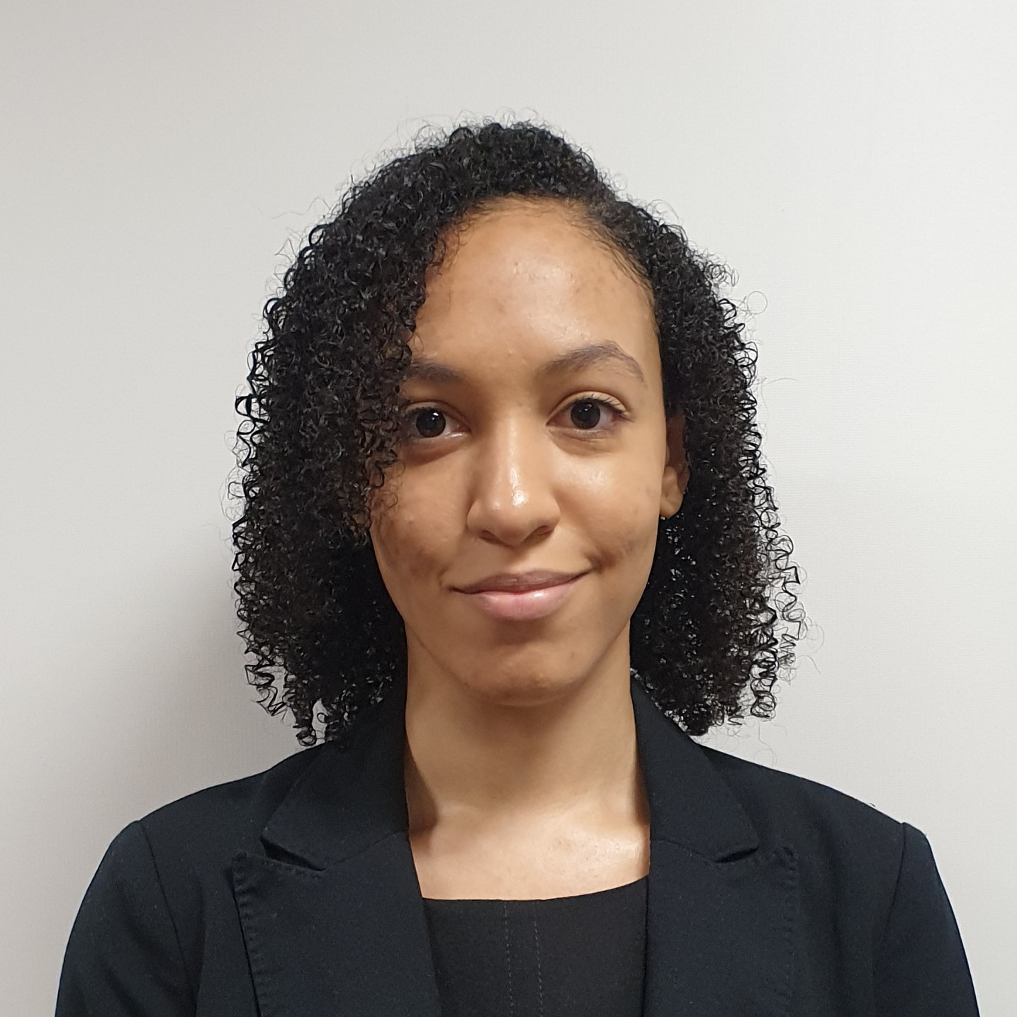 profile picture of jade ross